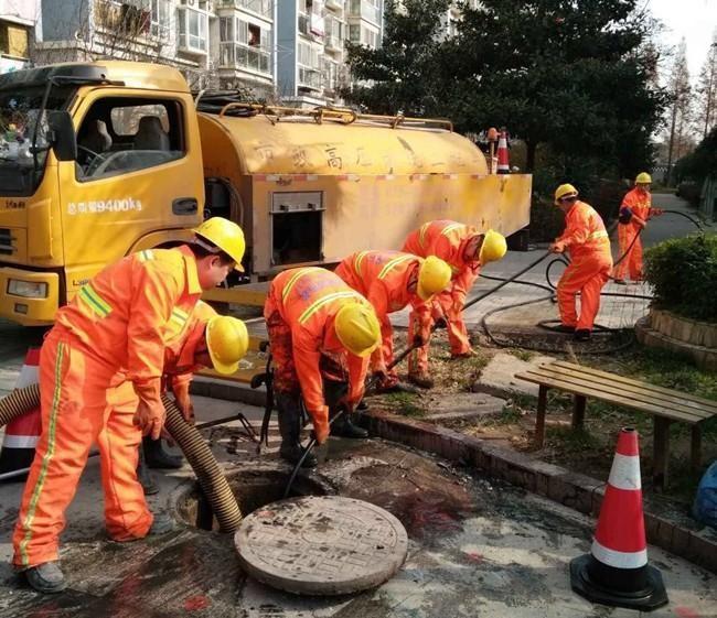 张湾市政管道清淤